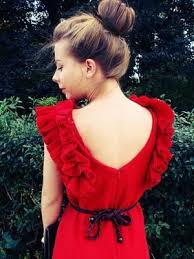 Kids look cute with these hairstyles. 10 Easy Homecoming Hair Ideas Teen Vogue