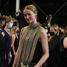 Virginie efira, daphné patakia, lambert wilson, charlotte rampling: Jplwjmc5atitm