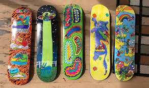 The writer is of the opinion that the camel has not changed its nature and habits to this day. Lego Jar Jar Binks On Twitter Its Soulja Boy In Dubai Look At The Camel In The Back Scratch His Neck Turn Up