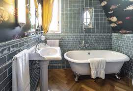 Vintage badezimmer 7 bader im angesagten vintage chic. Vintage Bad Vintage Badezimmer Badezimmer Badezimmer Planen