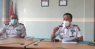 Gaji pns tahun 2021 tidak mengalami kenaikan seperti yang terjadi pada tahun 2019 silam. Dishub Cilegon Tunjuk Pihak Ketiga Kelola Parkir Di Pasar Kranggot Gaji Jukirnya Standar Umk