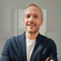 Paul Saville's Instagram, Twitter & Facebook