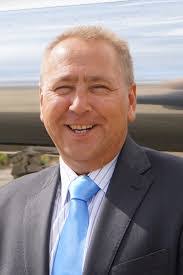 Andy Hudson's Instagram, Twitter & Facebook