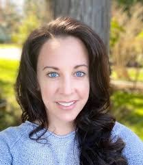 Angela Robertson's Instagram, Twitter & Facebook