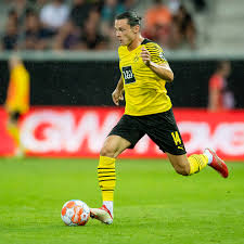 Borussia dortmund uudelleentwiittasi borussia dortmund. Borussia Dortmund Will Buy Marcel Halstenberg Once Nico Schulz Is Sold Fear The Wall