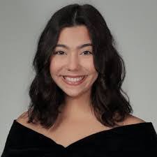 Michelle Arrigo's Instagram, Twitter & Facebook