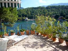 Das haus wurde 2012 renoviert. Ferienhaus In Lenno Comer See Mit Bootsliegeplatz