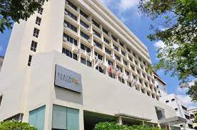 The jerai hotel alor star, wat nikrodharam'a birkaç dakika uzaklıktadır. The Jerai Hotel Alor Star Alor Setar