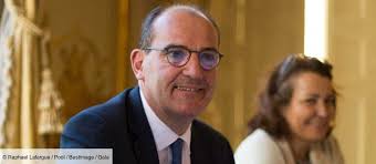 Last week, air france warned it expected to cut more than 7,500 jobs. Celibataire Geographique Quand Jean Castex Plaisantait Sur Sa Vie Avec Son Epouse Sandra Gala