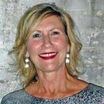 Robyn Deroche's Instagram, Twitter & Facebook