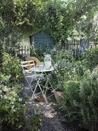Developer joseph eichler built thousands of california housing tract homes in the 1950s and 1960s. The Perfect Garden By Lo Bjurulf For Ahlens Gravityhomeblog Com Instagram Pinterest Bloglo Small Cottage Garden Ideas Backyard Inspiration Cottage Garden