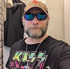 Found this signed book in box #5 anyone know who it is? Thanks