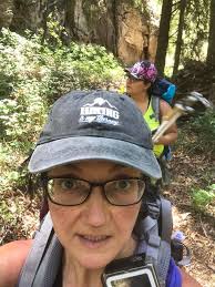 Hiking at Indiana Dunes with dogs
