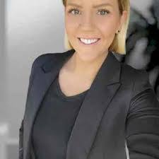 Claire Graham's Instagram, Twitter & Facebook