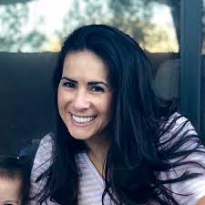 Jessie Putnam's Instagram, Twitter & Facebook