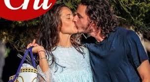 Eros ramazzotti ha avuto una lunga relazione con la modella marica pellegrinelli e da questa unione sono nati 2 figli: La Nuova Vita Di Marica Pellegrinelli Convivenza E Un Altro Figlio Con Charley Vezza