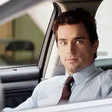 The wine bottle in "Au Revoir" was a throwback to the pilot...Remember that  Kate left the bottle to say "Goodbye"...Nel was...