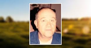 Toby Salter's Instagram, Twitter & Facebook