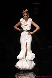 Toda la información sobre vicky martín berrocal en formulatv: Wappissima Simof 2012 Vicky Martin Berrocal Coleccion Amar Por Amar Vestido De Gitana Vestidos De Flamenca Moda Flamenca