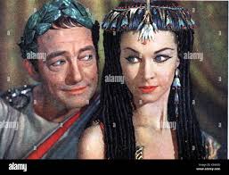Film caesar and cleopatra 1945 hi-res stock photography and images