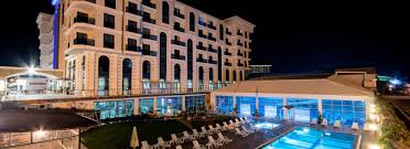 afyon da 5 yildizli tatil budan termal hotel oteller tatiller yuzme havuzlari
