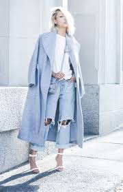 Light Blue Monochromatic Outfit Google Search Monochromatic Fashion Blue Outfit Monochromatic Outfit