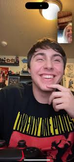 Will the 2025 WR commit to Texas or Oregon?