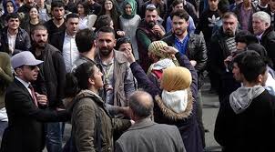 Cenk tosun.#tosunpaşa #cenktosun23 #cenktosun #ct23 #beşiktaş #kartal #şampiyon #gururlan #istanbul #tff #golcü. Newroz Alaninda Bozkurt Isareti Yapan 2 Kisi Alandan Cikarildi