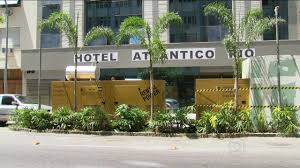 Hotel Atlântico Rio é interditado pela Delegacia do Consumidor e pelo Procon