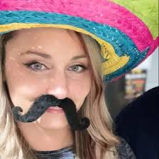 Leslie Strom (lesliestrom)