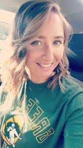 Kristen Simms's Instagram, Twitter & Facebook