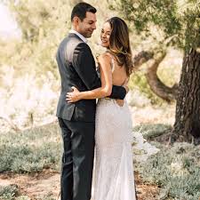 Shop for black cutout dress at nordstrom.com. 24 Best Backless Wedding Dresses Of 2021