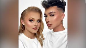 Her mom, jessalynn siwa (success with jess), and jojo moved to california as jojo grew in popularity. Youtube Star Jojo Siwa Is Unrecognizable After Makeover Cnn Video