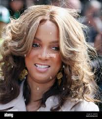 Tyra banks hi-res stock photography and images