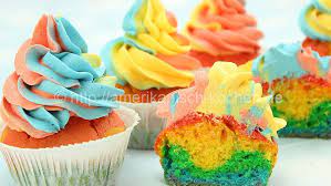 Rainbow cupcakes recipe kid cupcakes fun fetti cupcakes birthday cake cupcakes colored cupcakes carnival cupcakes pinata cupcakes healthy birthday cakes sprinkle cupcakes. Rainbow Cupcakes Rainbow Swirl Buttercream Frosting Amerikanisch Kochen De