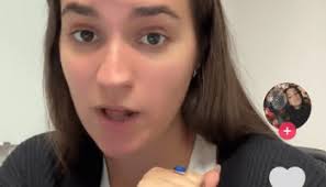 Mac & Cheese With Mozzarella Balls? The Baffling Meal I Was Served In  American Airlines First Class