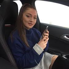 Ebrar Deniz Adli Kullanicinin Danla Bilic Panosundaki Pin Unluler Fotografcilik Guzellik Urunleri