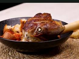 Souris D Agneau A La Passata La Recette En Video Souris D Agneau Recettes De Cuisine Agneau