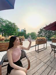 防晒防护来一套 护肤更养肤 蜗蜗网红联盟 秋霞推荐 防晒防老 防护护肤用 蜗蜗防晒防护组合 练就金钟罩铁布衫阳光再打又怎样 咱不怕