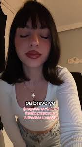 Joselin Bravo's Instagram, Twitter & Facebook