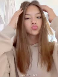 How Tall Is Smiley Dance Moms