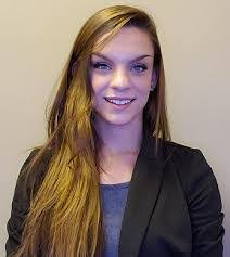 Lisa Maples's Instagram, Twitter & Facebook