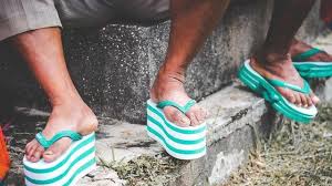 Get free shipping on orders over $200. 5 Potret Modifikasi Sandal Jepit Unik Sekaligus Nyeleneh Citizen6 Liputan6 Com