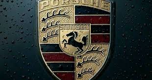Porsche 911 desktoppublishing bedrijfshuisstijl rundvleesrecepten vintage posters wijn. Porsche Logo Wallpaper
