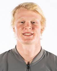 Sam Easley's Instagram, Twitter & Facebook