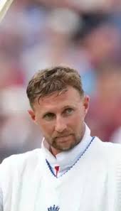 Raymond Au Courant Upgrade To Their Fall 2021 Collection