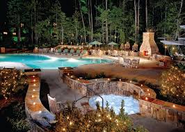 Day spas, spa, deep tissue massage, massages, holistic day spa, wellness, bodywraps, aquamassage, retreats, facials, myofascial, pedicures, manicures and more in tallahassee, fl. Great Getaways Tallahassee Magazine