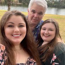 Recommendations for a fencing company or company that can come give us an  estimate! Instead of replacing large portions of damage from the hurricane,  we are going to replace the entire fence.