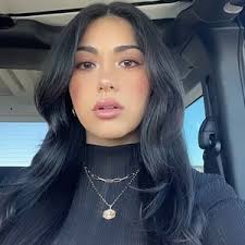 Erica Arambula's Instagram, Twitter & Facebook