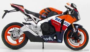 Honda cbr1000rr fireblade repsol's average market price (msrp) is found to be from $5,000 to $13,000. Automaxx Jc6005 Masstab 1 12 Honda Cbr 1000rr Fireblade Repsol Replica 2009 Orange Dark Blue Red